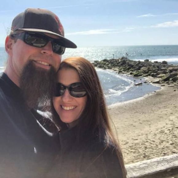 Meet your Posher, Laura - Picture 1 of 1